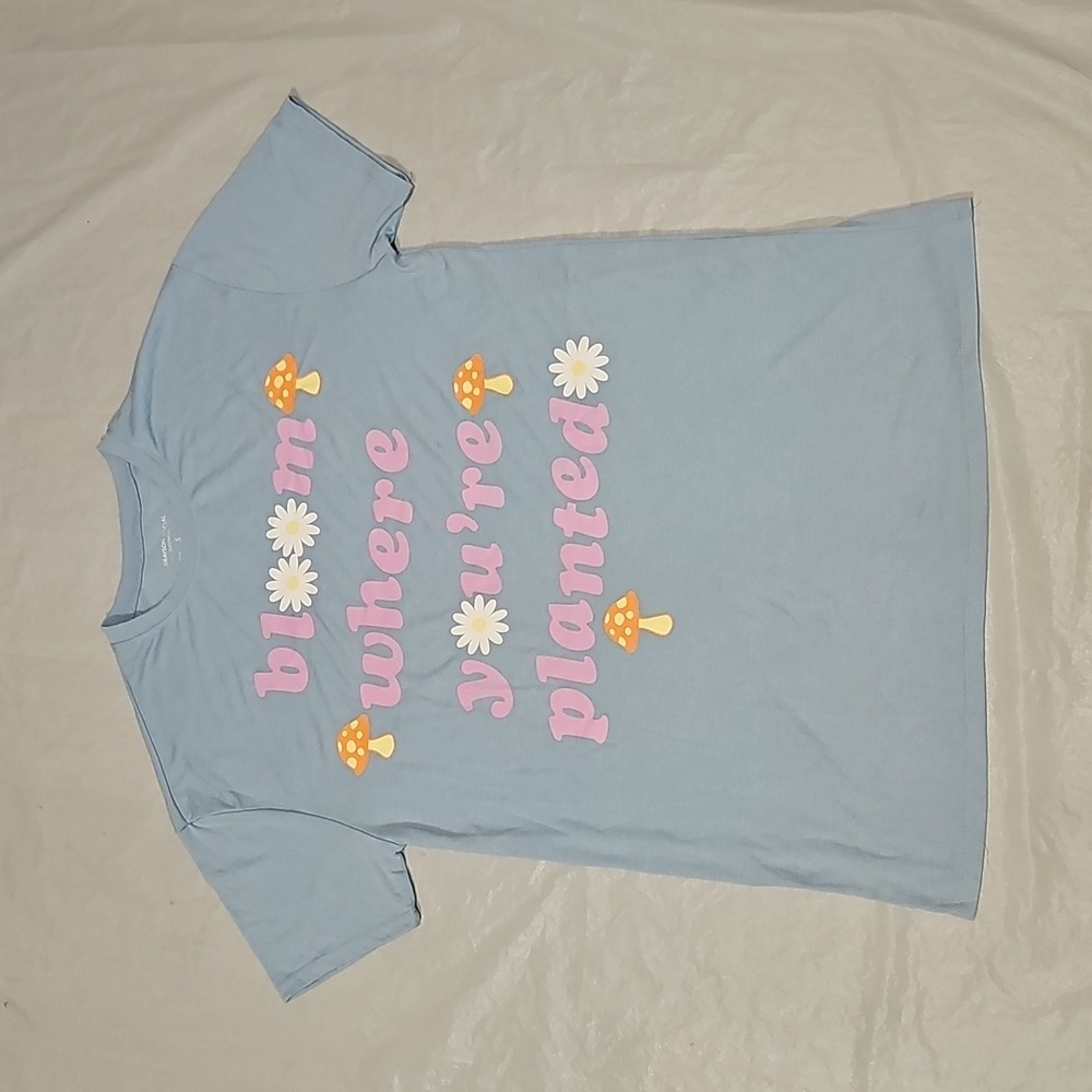 Grayson Social Juniors’ Small Bloom Graphic Sleepshirt Used